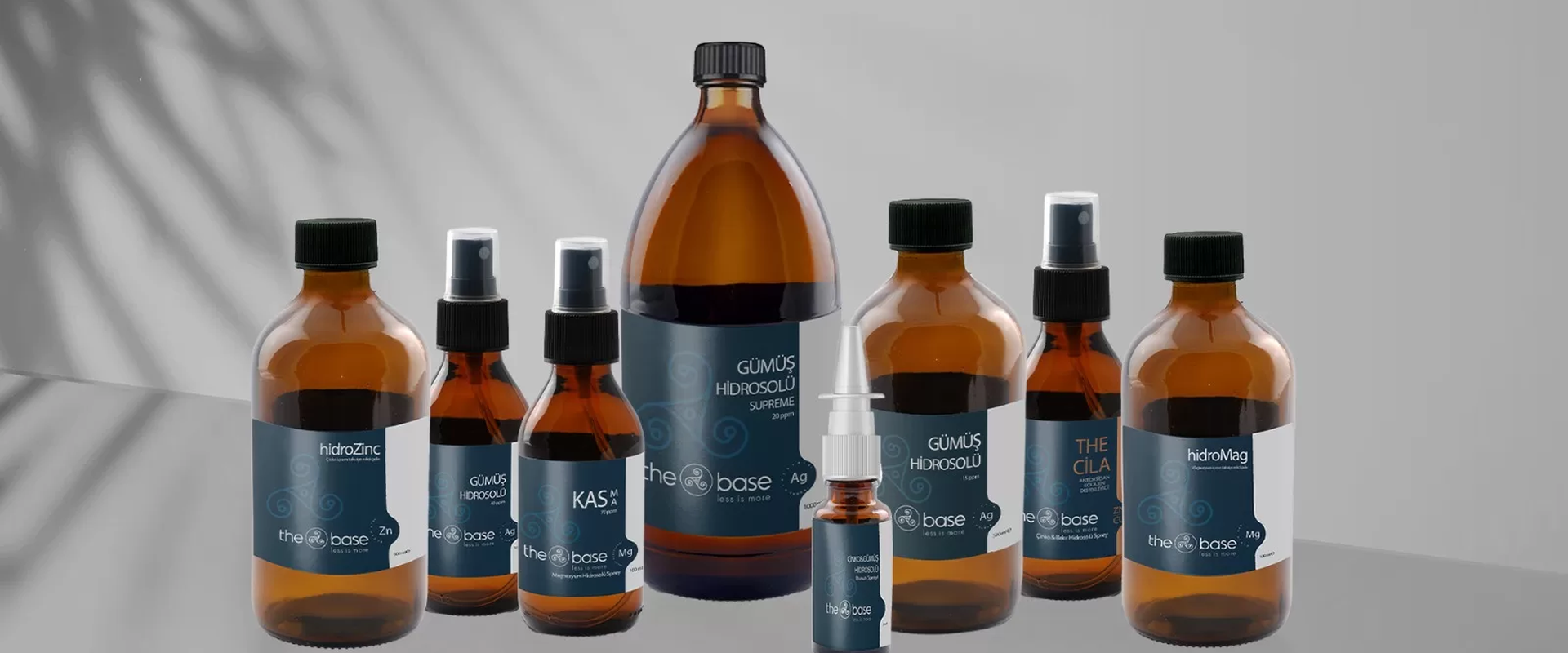 Modern tasarım ve kusursuz işçilikle hazırlanan saat koleksiyonlarını keşfedin